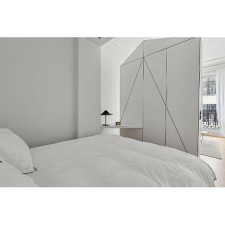 Appartement Design Au Coeur De Párizs Kültér fotó